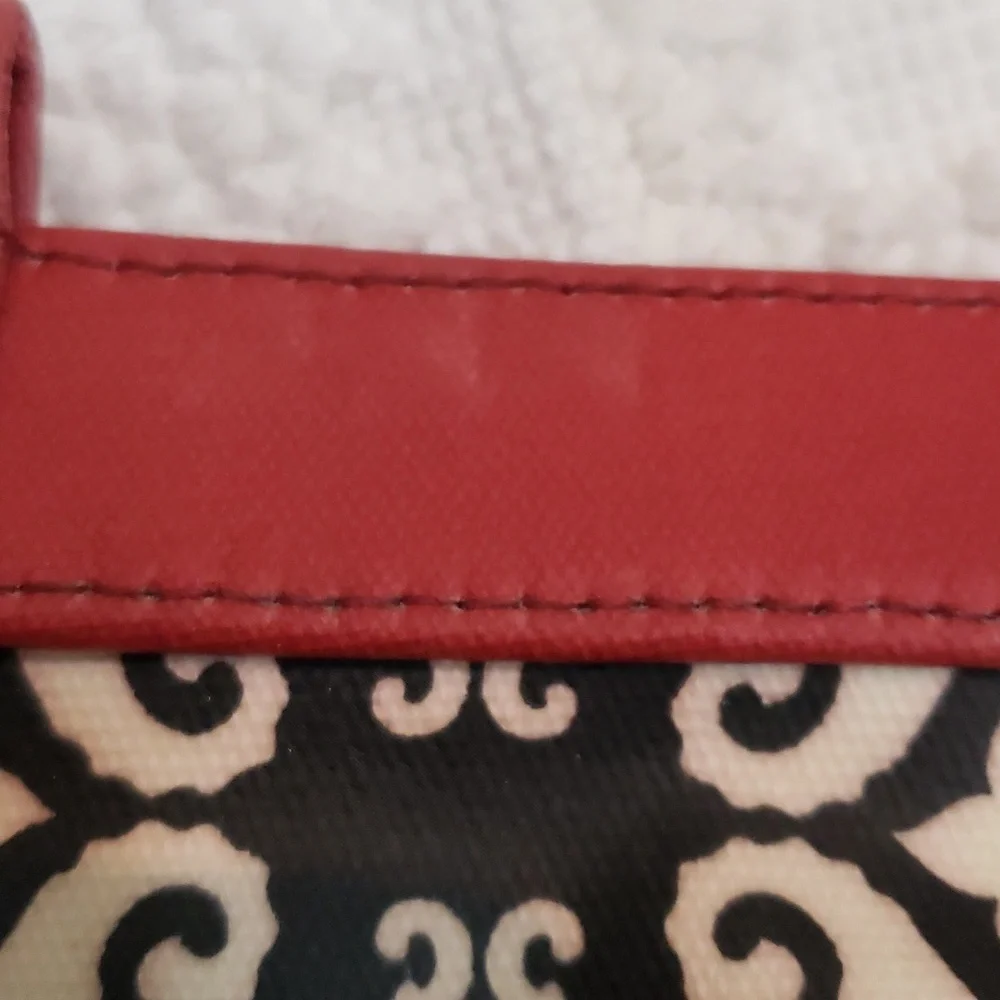 PETUNIA PICKLE BOTTOM BLACK & RED DAMASK PRINT DIAPER BAG